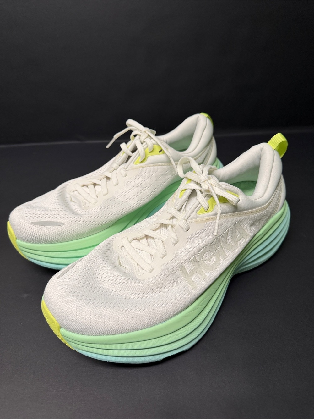 Hoka Women’s Bondi 8 Sneakers Size 9.5B